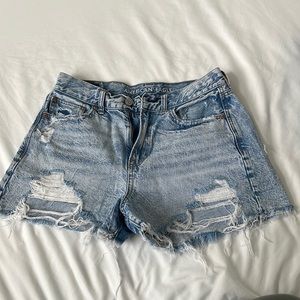 American Eagle Super Hi-Rise Festival Shorts